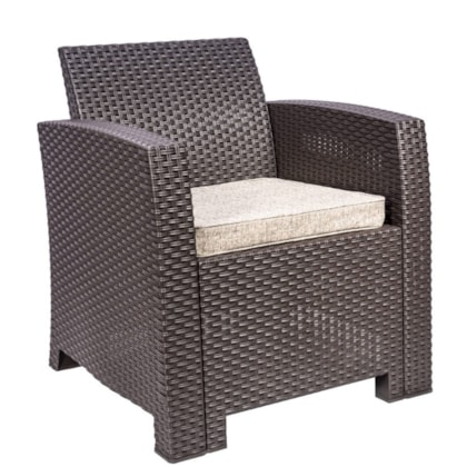 POLTRONA RATTAN MARROM QUADRADA